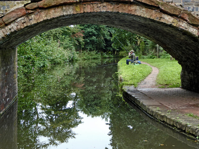 Canal at Caunsall Bridge in Worcestershire