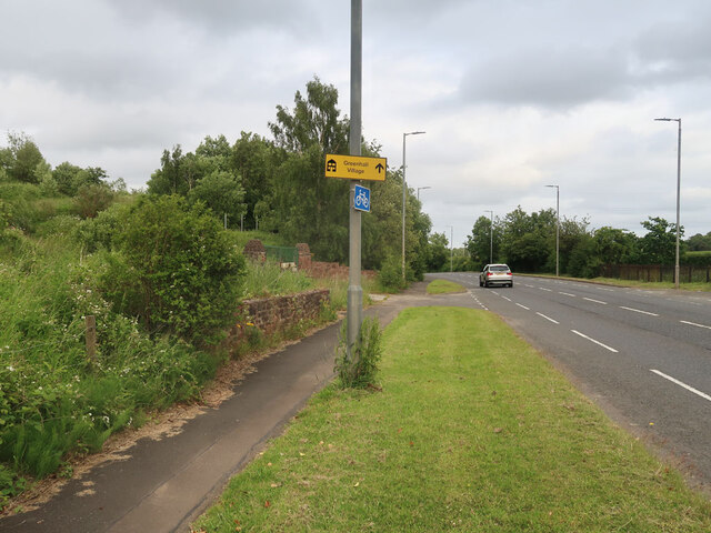 Cycle lane on the A724