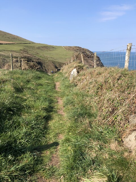 Maen Y Groes Moor Pembrokeshire Sir Benfro Area Information Map Walks And More