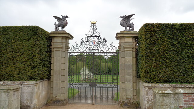 Gates from the Fountain Garden