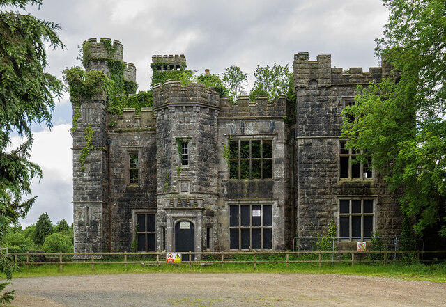 Ireland in Ruins: Castle Saunderson, Co. Cavan (4)