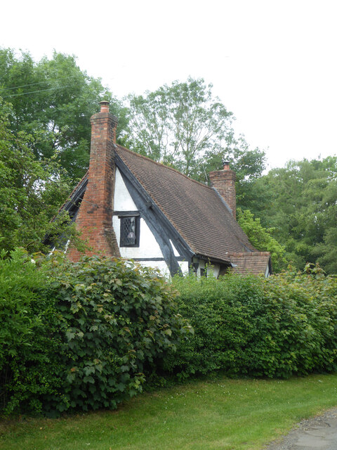 Priests Cottage, Huddington