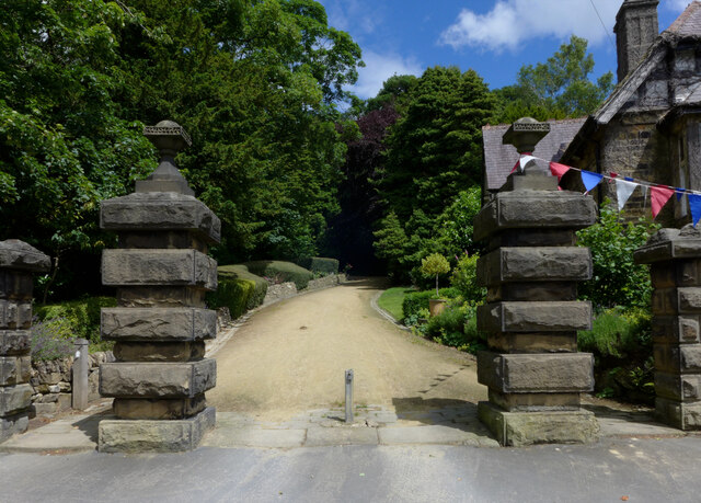 Southern Entrance to the Prince of Wales Park, Bingley