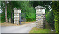 Binfield Park Entrance Gates