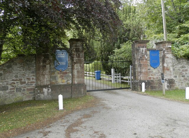 Private entry to Beaufort Estate