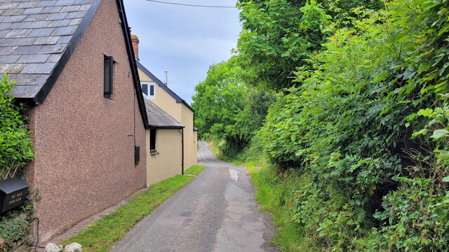 Lane to Abergavenny © Jonathan Billinger cc-by-sa/2.0 :: Geograph ...