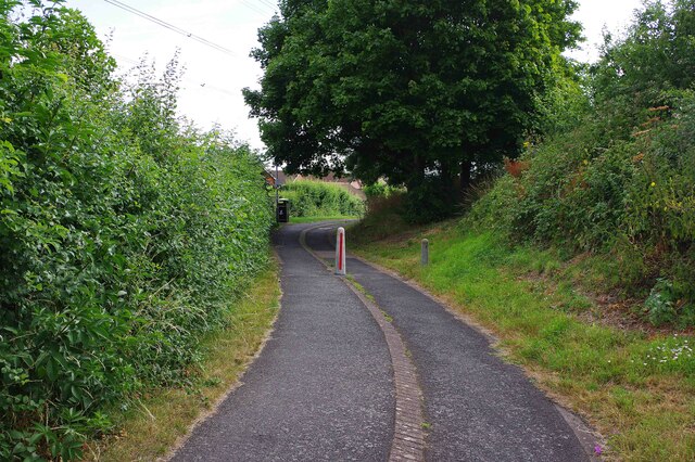 Footpath & cycleway to Power Park, St. Peter's, Worcester
