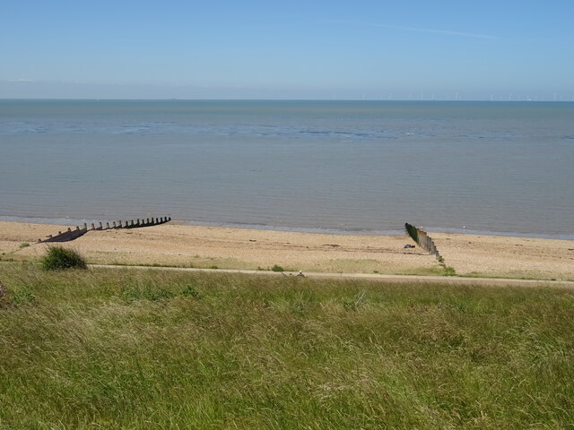 Tankerton Beach, Canterbury - area information, map, walks and more