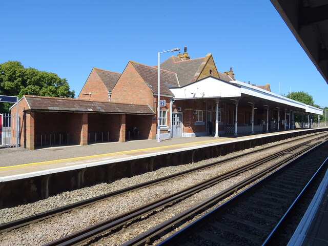 Herne Bay Railway Station © Jthomas Geograph Britain And Ireland