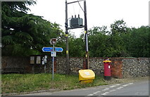 TQ7172 : National Cycle Route 1 signs, Lower Higham by JThomas