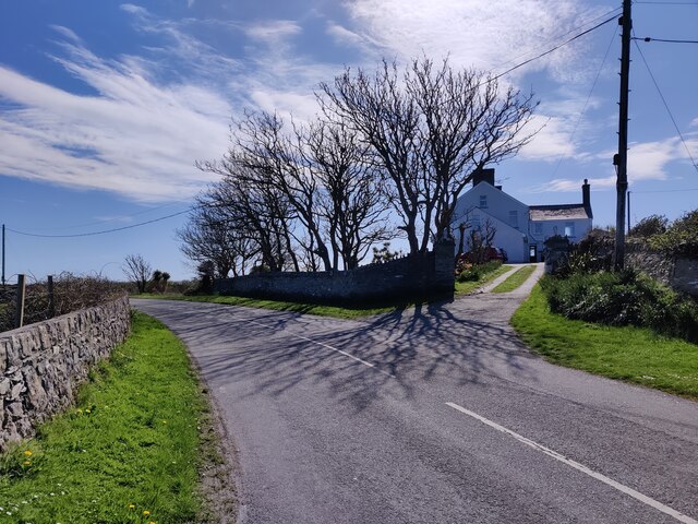 Lane Towards Trearddur © Mat Fascione Cc By Sa 2 0 Geograph Britain And Ireland