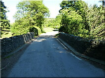SO0882 : Esgairdraenllwyn bridge over the River Ithon by Richard Law