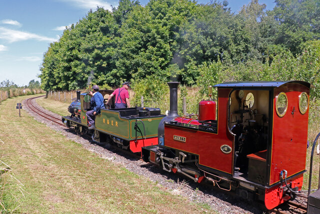 Evesham Vale Light Railway - Bonnie... © Chris Allen cc-by-sa/2.0 ...