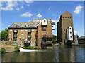 Addlestone - Coxes Mill