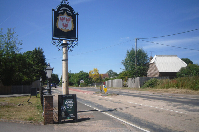 Aldermaston Road, Pamber End © Des Blenkinsopp :: Geograph Britain and ...