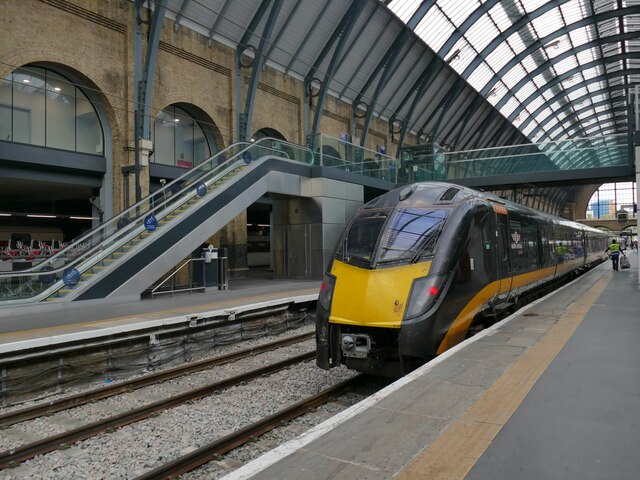 Grand Central at Kings Cross © Stephen Craven :: Geograph Britain and ...