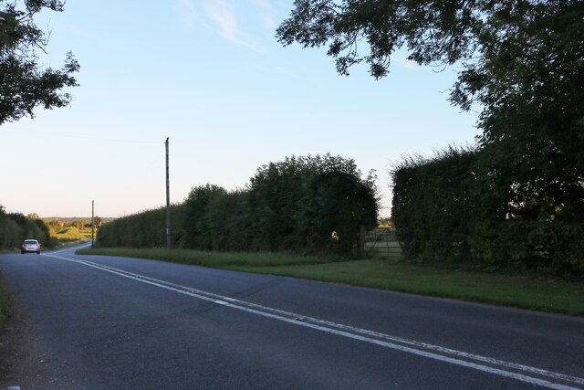 The B4215 before Highleadon