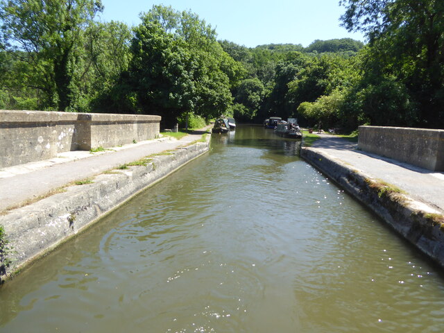 Looking west on the Dundas Aqueduct
