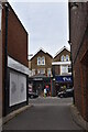 Alleys-oop Petersfield: Lane from Swan St. car park to Lavant Street