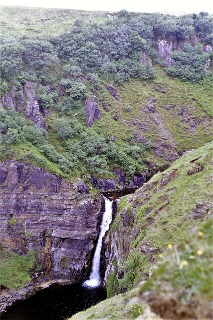 Lealt lower waterfall, Skye, 1989