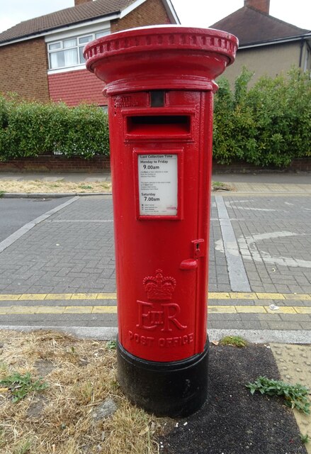 Mitcham Eastfields Railway Station, Merton - area information, map ...