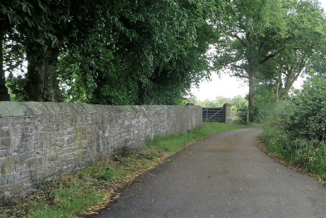 Lane in Balderstone © philandju :: Geograph Britain and Ireland