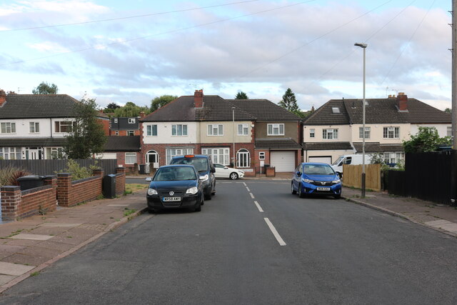 Landseer Road at the junction of... © David Howard cc-by-sa/2.0 ...