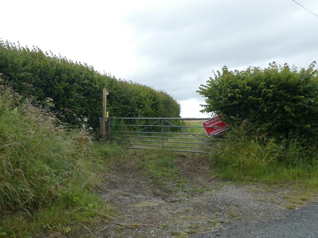 Start of a footpath, north of Stringston