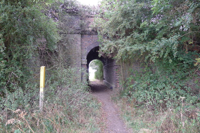 Bridleway beneath a disused railway line