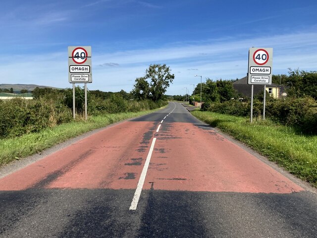 Approaching Omagh along Gillygooly Road