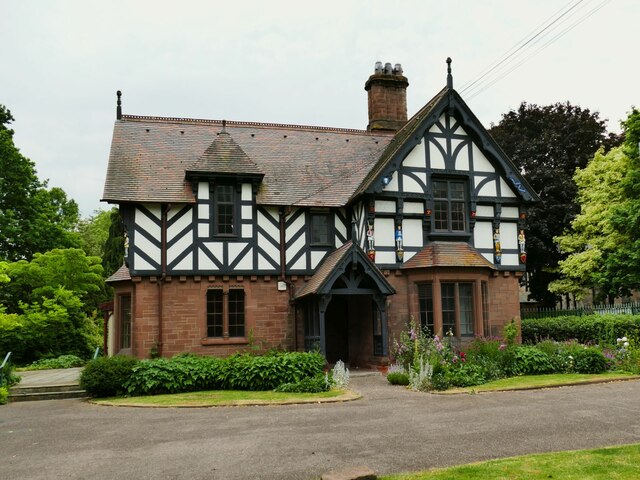 Grosvenor Park, Chester: park lodge © Stephen Craven :: Geograph ...