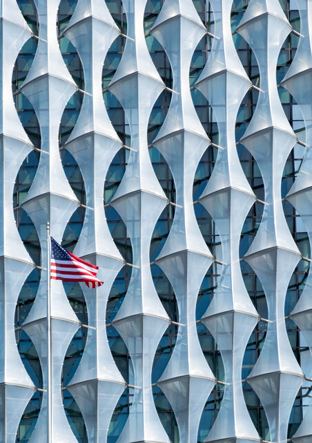 Nine Elms : facade, American Embassy