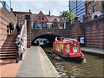 SP0686 : Waterbus on the Birmingham Main Line Canal by Mat Fascione