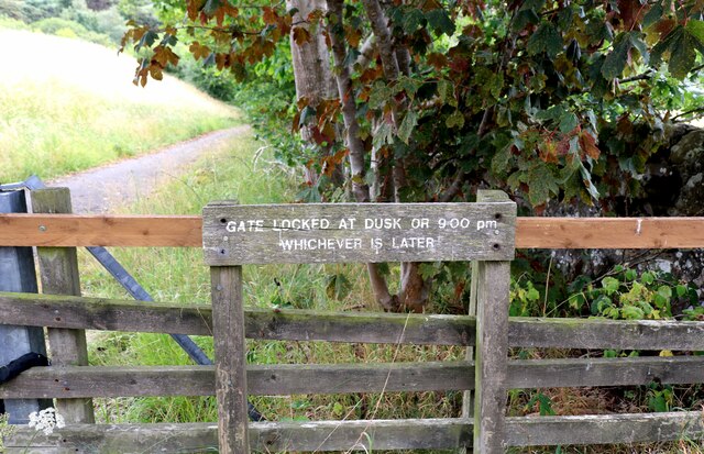 Entrance to Cullaloe Reservoir