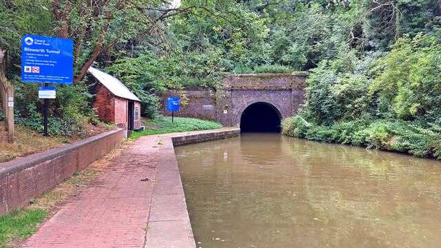 Blisworth Tunnel north portal © Mark Percy cc-by-sa/2.0 :: Geograph ...