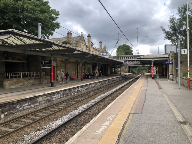 Bingley Railway Station © David Robinson :: Geograph Britain and Ireland