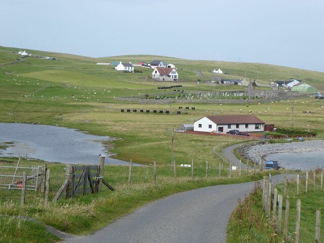 The road from Duncansclett to Papil