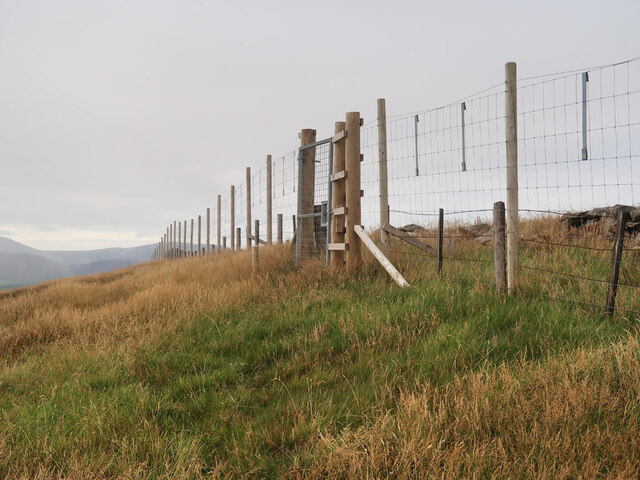 Deer fence and gate near Garelet Hill trig point