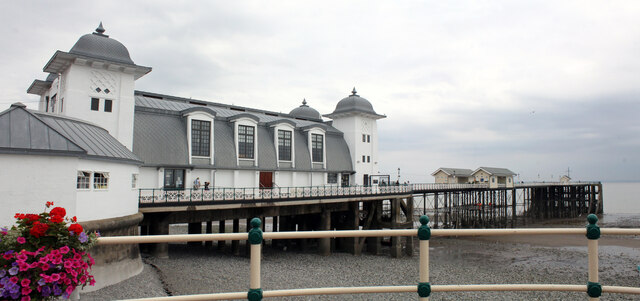Penarth Pier, The Esplanade, Penarth