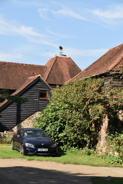 Stockenden Farm Oast © N Chadwick Geograph Britain And Ireland