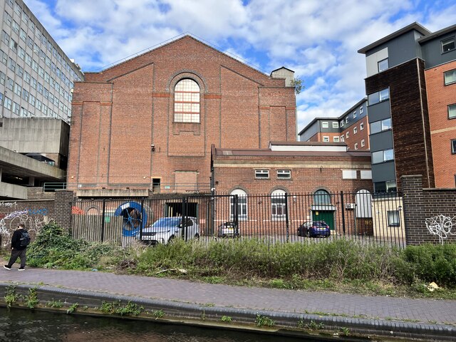 Summer Lane Substation © Andrew Abbott :: Geograph Britain and Ireland