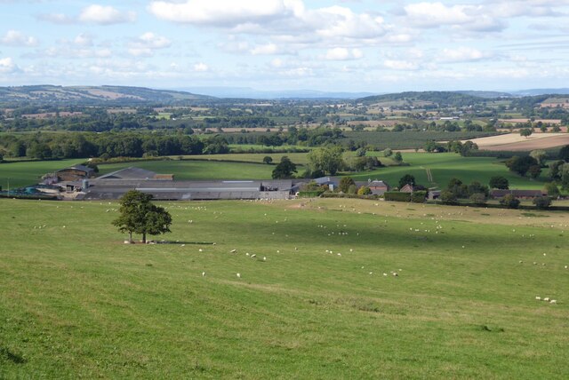 Woofields Farm © Philip Halling :: Geograph Britain and Ireland