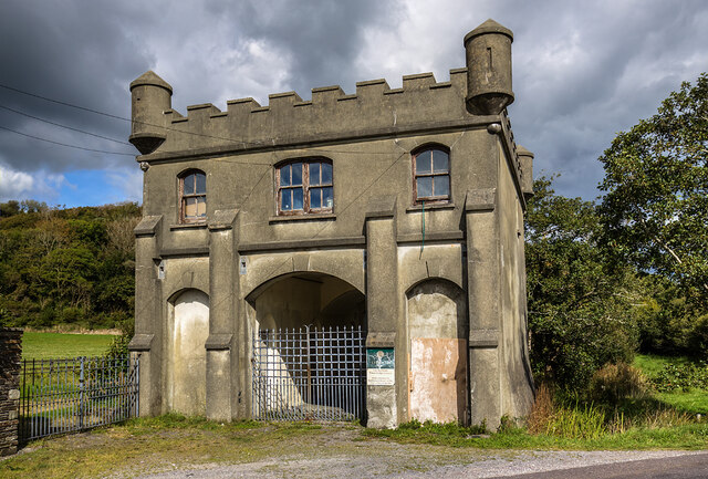 Liss Ard House Gate Lodge, Russagh, Co. Cork (2)