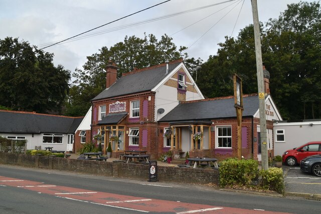 Wivelsfield Green, Lewes - area information, map, walks and more