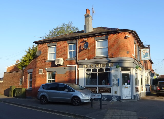 The Pig 'N Whistle, Southampton © JThomas cc-by-sa/2.0 :: Geograph ...