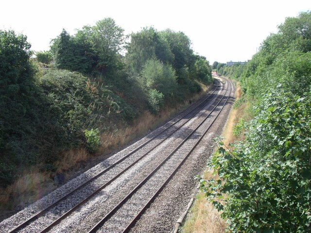 Railway west of Austhorpe Lane © Stephen Craven :: Geograph Britain and ...