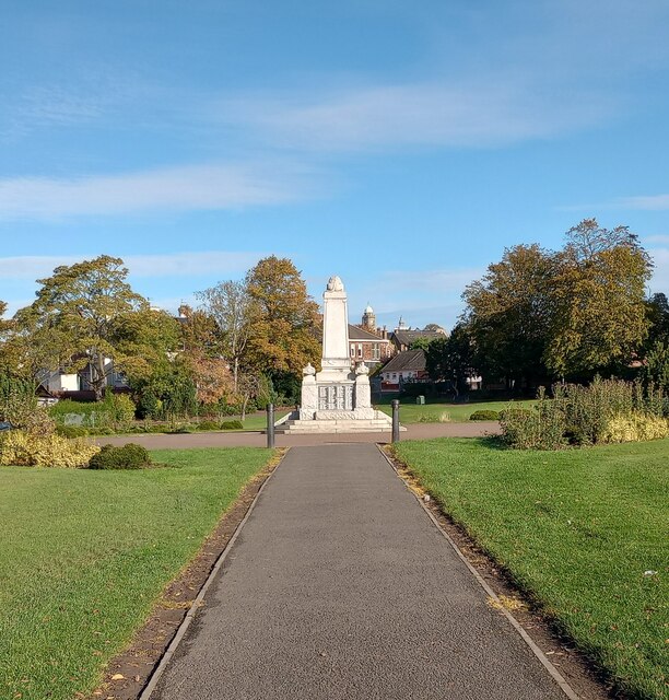 War Memorial © Jim Smillie Cc-by-sa/2.0 :: Geograph Britain And Ireland