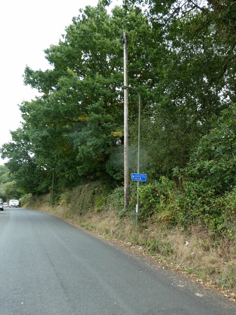 Sign for NCN4, St Christopher's Drive, Caerphilly