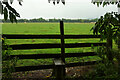 Awkward stile near Weston-Sub-Edge