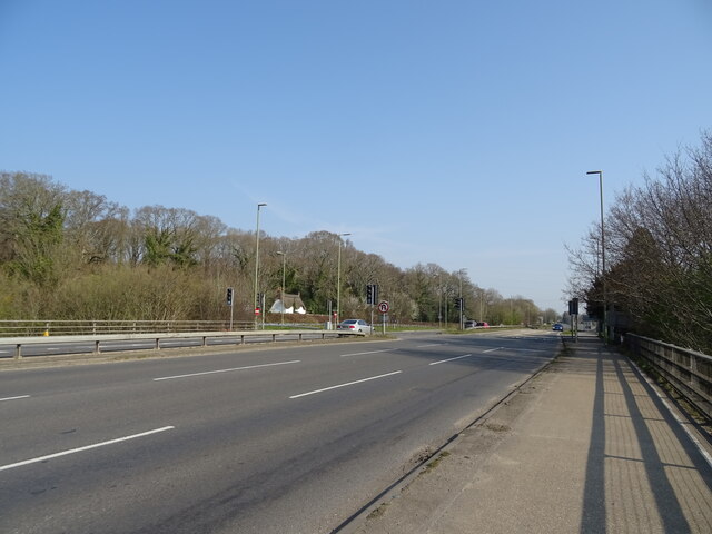 A35 towards Southampton © JThomas :: Geograph Britain and Ireland